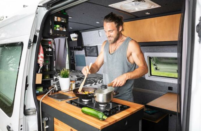 Cucinare in camper, come farebbe un vero chef