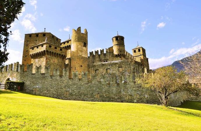 E i castelli diventano palcoscenico in Valle d’Aosta