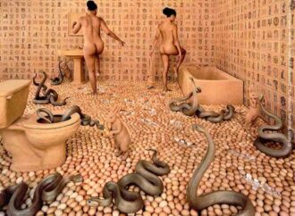 I mondi immaginari di Sandy Skoglund, a Senigallia