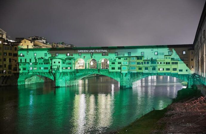 Luci su Firenze. E la bellezza della città risplende