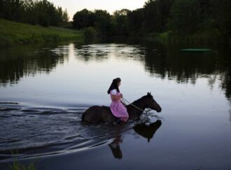 Gli Hutteriti “fuori dal mondo”, in mostra a Cremona