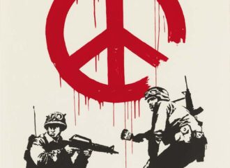 Banksy a Volterra porta il suo “Realismo capitalista”